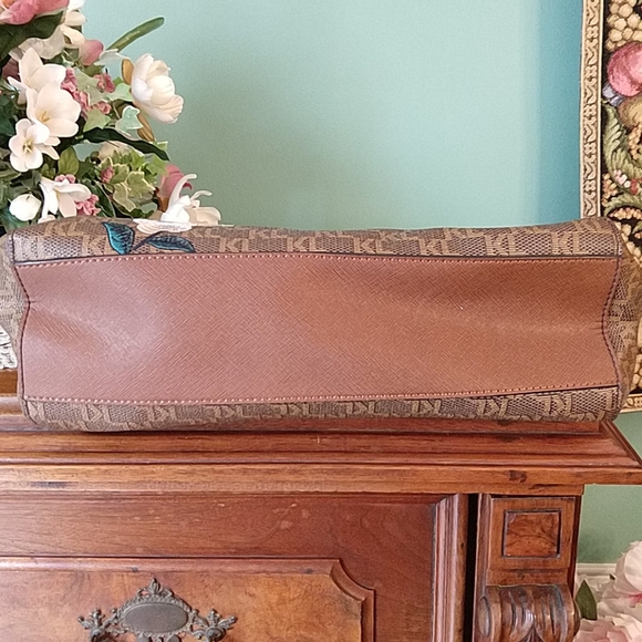 Karl Lagerfeld Miranda Embroidered Handbag - Picture 7 of 8